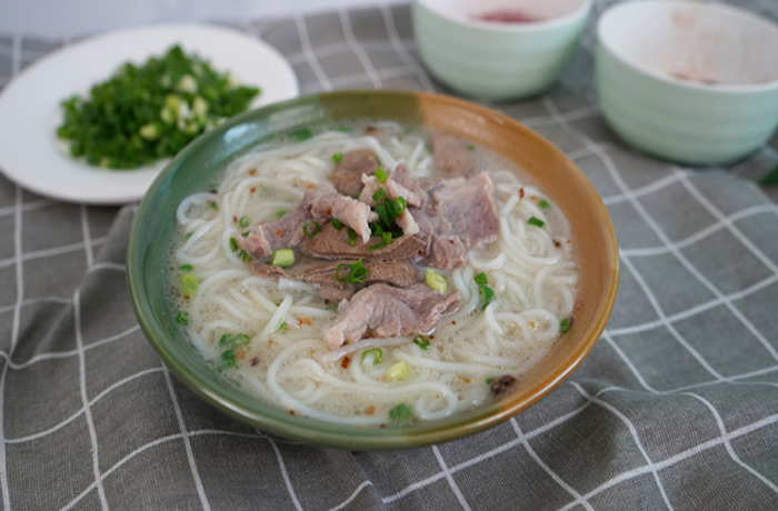 防城原味汤粉王培训